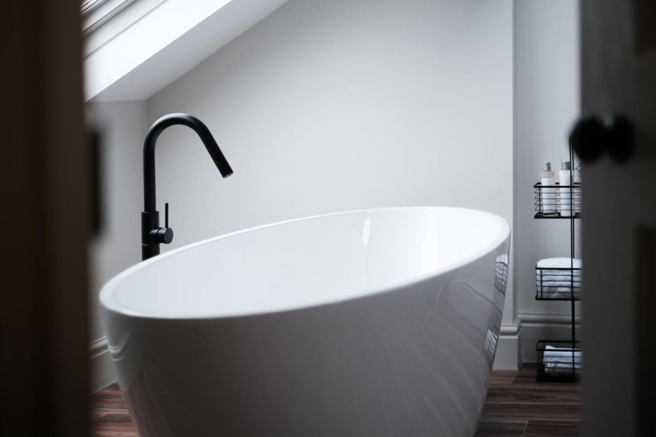 Period Retreat For 6, Explore The Lake District 랭커스터 외부 사진